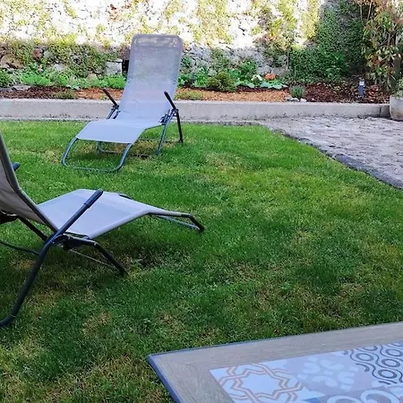 Du Porche 79700 20min Puy Du Fou